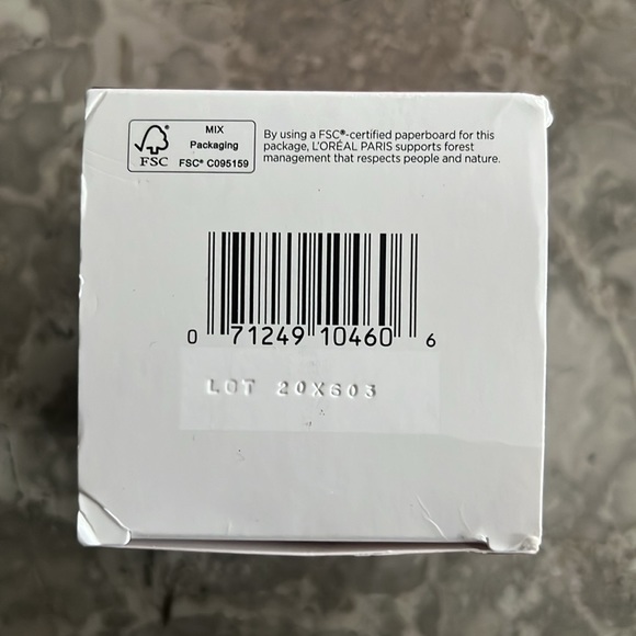 L’Oréal Paris Revitalift Anti-Wrinkle +Firming Moisturizer Pro-Retinol 1.7oz NEW - Picture 9 of 12